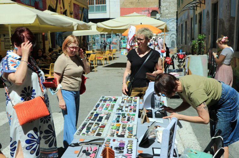 Kreativna Kružna_20.6 (5) Kreativna Kružna_20.6 (5)