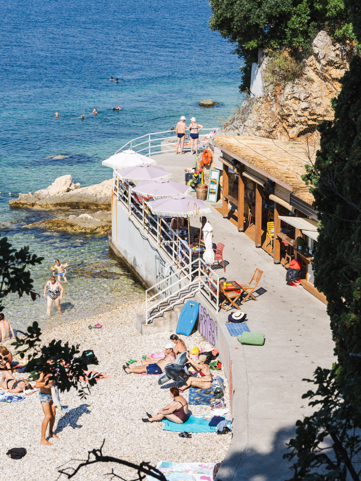 Plaža pećine kupači pajol-9360 Plaža pećine kupači pajol-9360