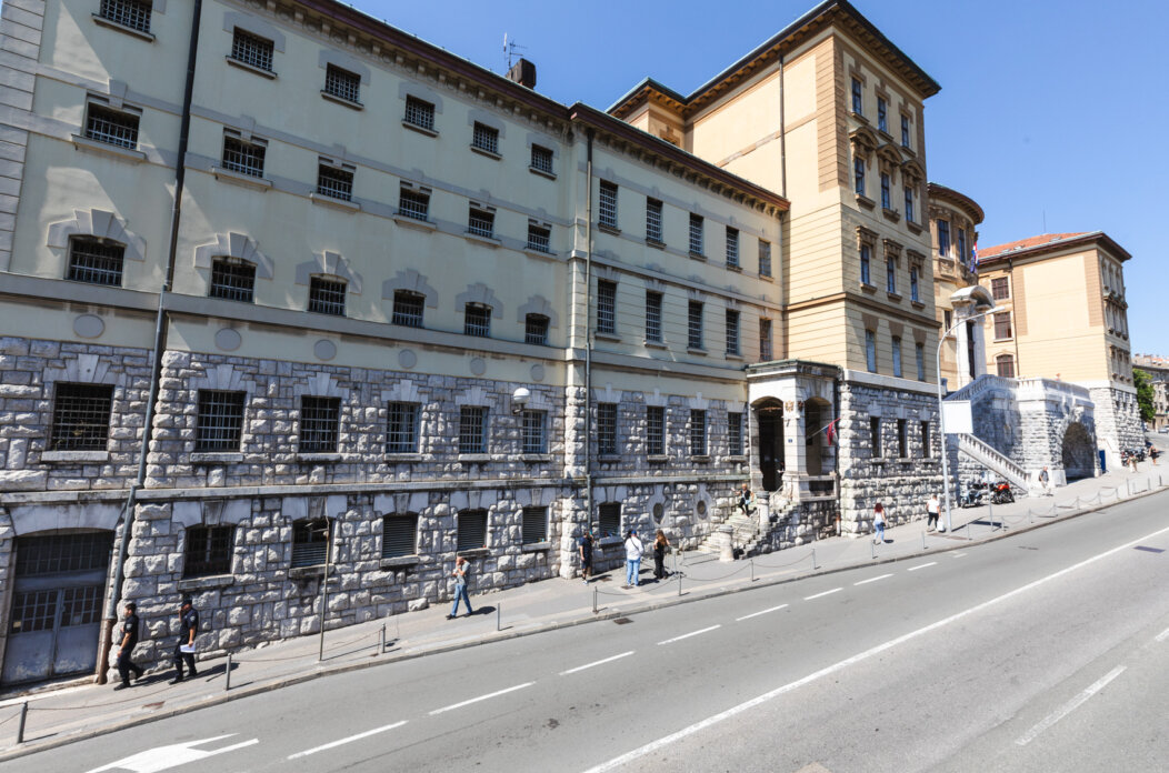 ilustrativna promet ulica žrtava fašizma zatvor via roma-8621