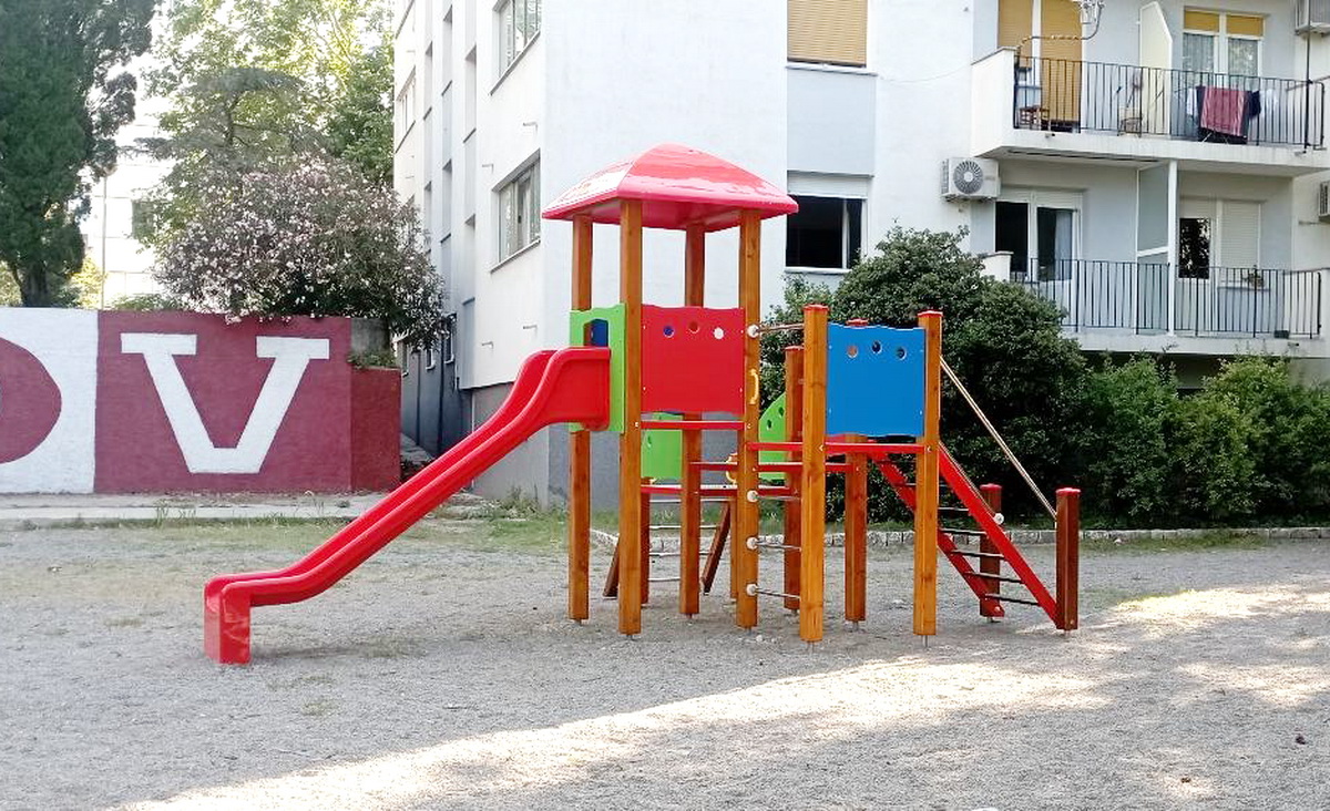 D.-Gervaisa-djecje-igraliste