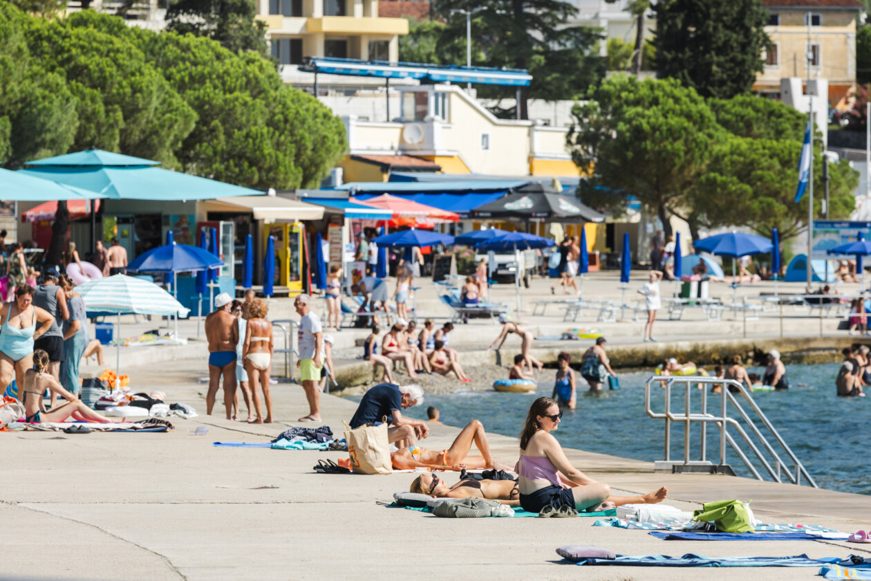 Ilustrativna Ičići plaža-6965