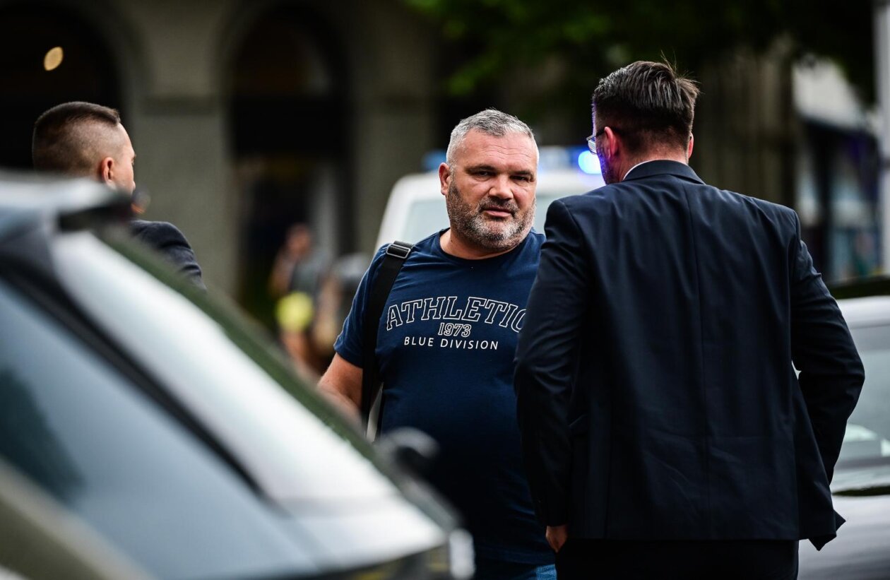Zagreb: Plenković imao sudar, udario ga i drugi auto iz pratnje