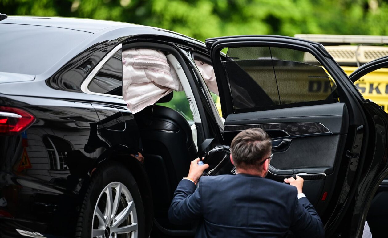 Zagreb: Plenković imao sudar, udario ga i drugi auto iz pratnje