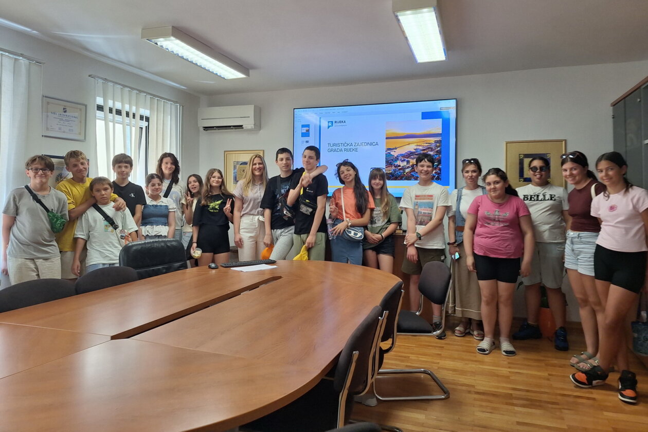 RInovatoRI-Summer-Lab-2026-10 RInovatoRI-Summer-Lab-2026-10