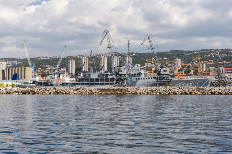 ilustrativna rijeka galeb-2087 ilustrativna rijeka galeb-2087