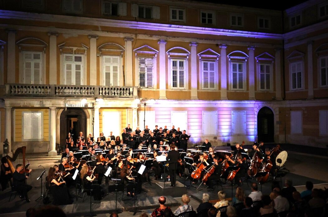 koncert na Trgu Riječke rezolucije koncert na Trgu Riječke rezolucije