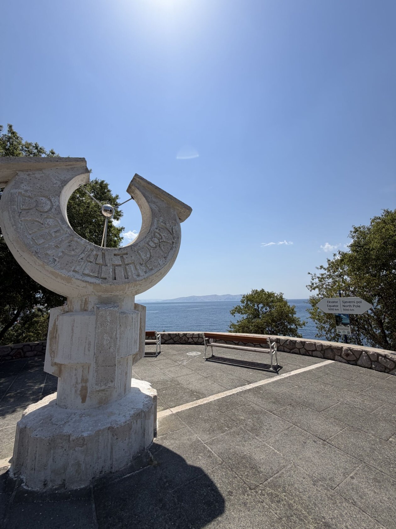 senj (4) senj (4)