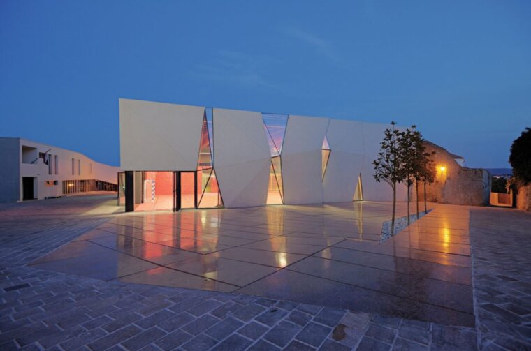 Krk-skola-1024×682-1