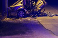 Zagreb: Teška prometna nesreća u kojoj je jedna osoba smrtno stradala Zagreb: Teška prometna nesreća u kojoj je jedna osoba smrtno stradala