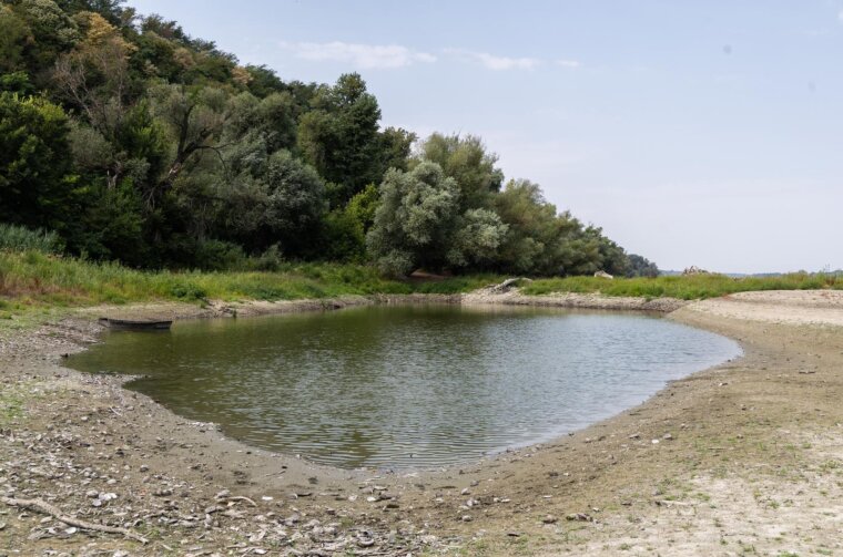 Šarengrad: Povijesno nizak vodostaj Dunava Šarengrad: Povijesno nizak vodostaj Dunava