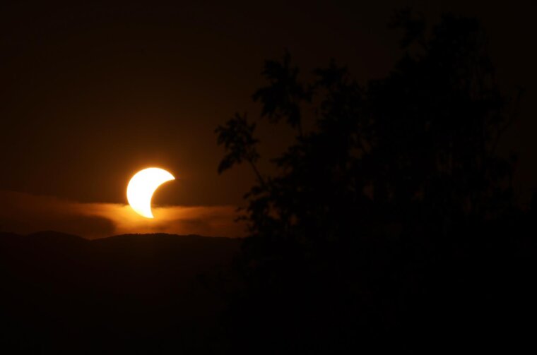 Pomrčina sunca u Rijeci Pomrčina sunca u Rijeci