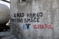 Gospić: Kompleks unutar kojeg je odloženo 35 tisuća tona otpada Gospić: Kompleks unutar kojeg je odloženo 35 tisuća tona otpada