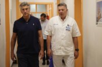 Split: Premijer Plenković u obilasku ozlijeđenih u požaru