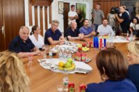 Split: Premijer Plenković u obilasku ozlijeđenih u požaru