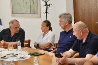 Split: Premijer Plenković u obilasku ozlijeđenih u požaru