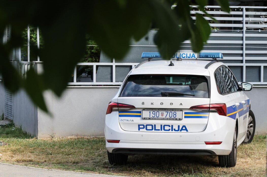 Zagreb: Jedna osoba poginula u požaru stana na Borovju Zagreb: Jedna osoba poginula u požaru stana na Borovju