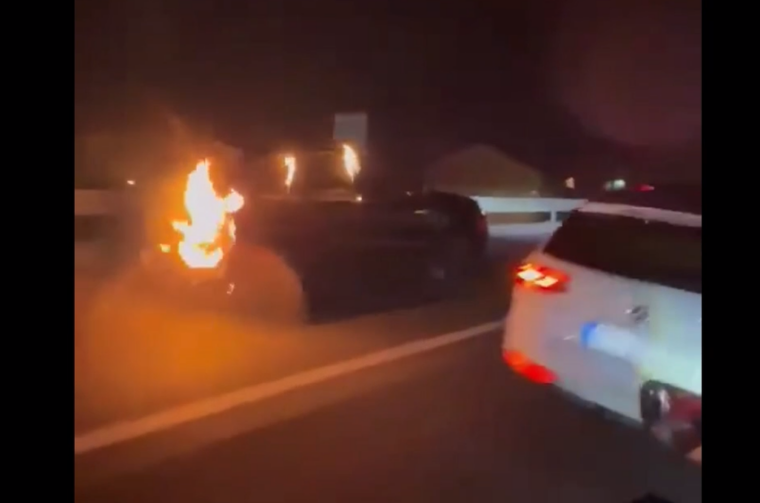 auto gori požar omiš rtl auto gori požar omiš rtl