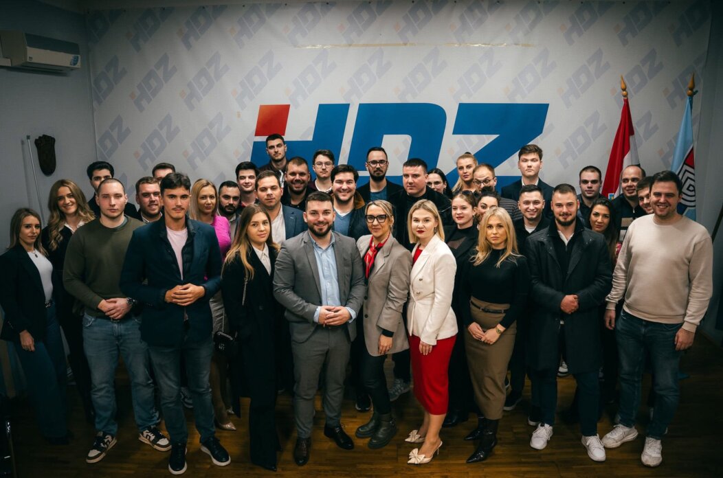 hdz mladi pgž hdz mladi pgž